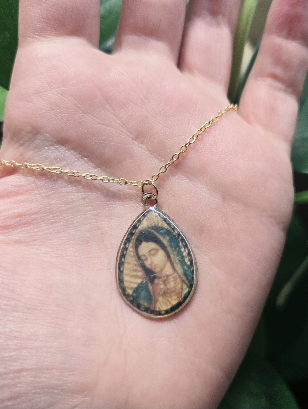 Vintage Religious Medal Necklace – Gold Tone Marian Pendant, Teardrop Charm